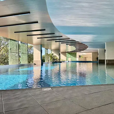 2Br Qc Furnished Condo W 300Mbps Net Free Pool Use
