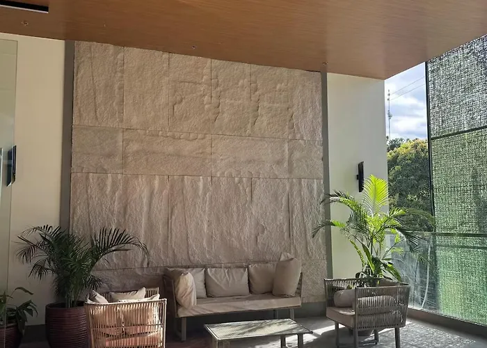 Aparthotel 2br Qc Furnished W 300mbps Net Free Pool Use