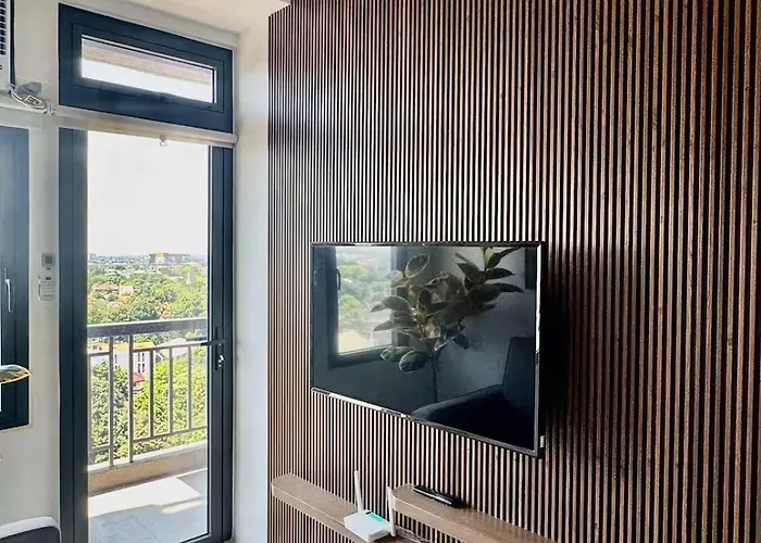 2br Qc Furnished W 300mbps Net Free Pool Use Manila